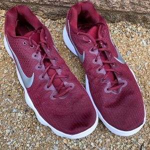Nike athletic shoe size 15 maroon color